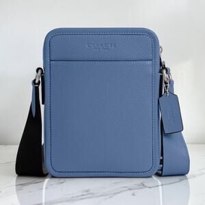 NWT Coach Men's Sullivan Crossbody Bag Light Denim Silver Leather CAT81